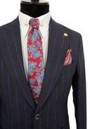 BLUE STRIPE ON NAVY LINE SUIT